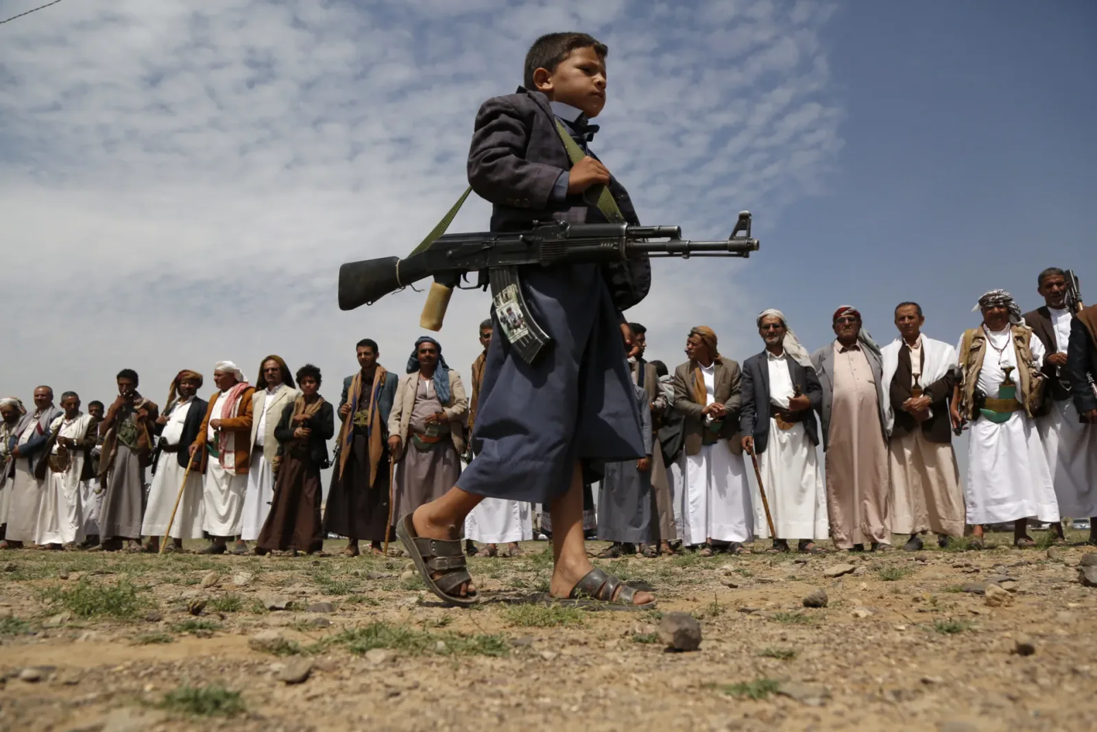 Pertempuran sengit di sekitar Taiz, laluan utama ke Aden terputus