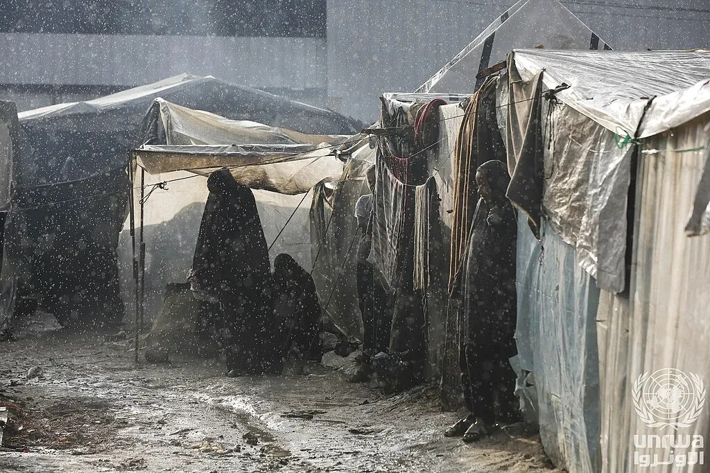 Penduduk Gaza hadapi musim sejuk keempat dalam khemah uzur, serangan Israel berterusan